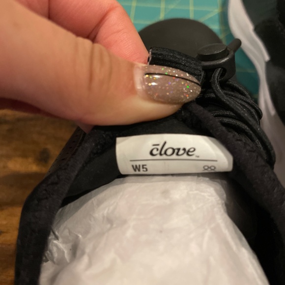 CLOVE Classic Sneaker- Night Shift SZ5 - Picture 7 of 7